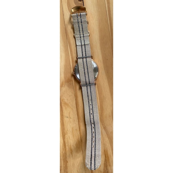 Timex Rose Gold 20mm Metallic Watch - Picture 3 of 5